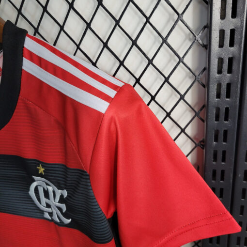 Kit Infantil Flamengo Home 23/24 - Image 5